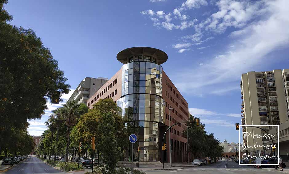 Oficina de Extranjería, Unicaja Banco, Gobierno Autonómico de la Junta de Andalucía, Consulado Alemán, Consulado Británico, Caja Rural del Sur